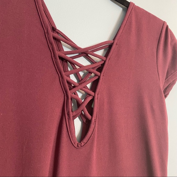 Filly Flair Criss-Cross Lace-Up Top - M, Plum - Picture 3 of 6